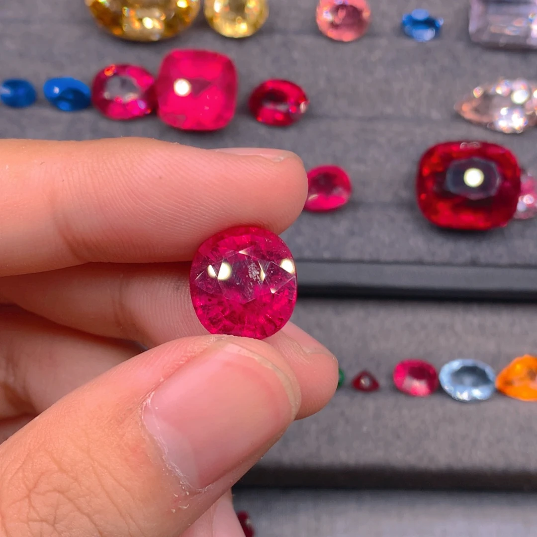 红色碧玺裸石未镶嵌10ct