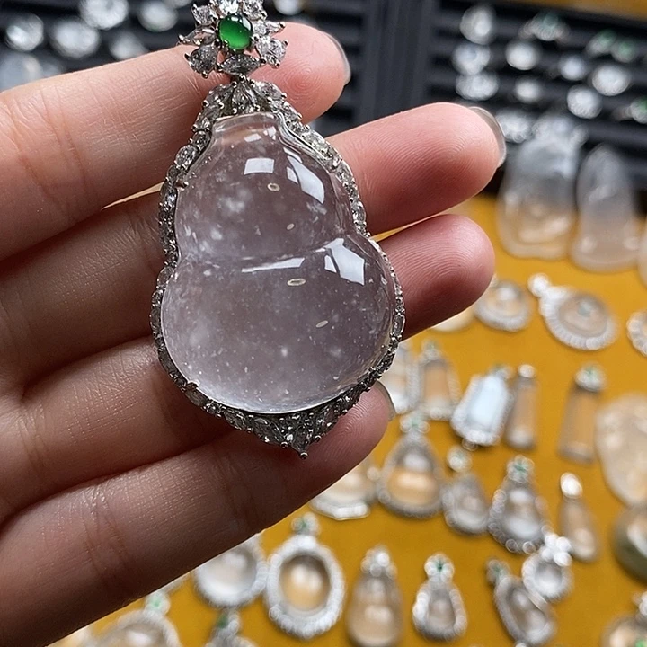 石英质玉银S925镶嵌颈饰