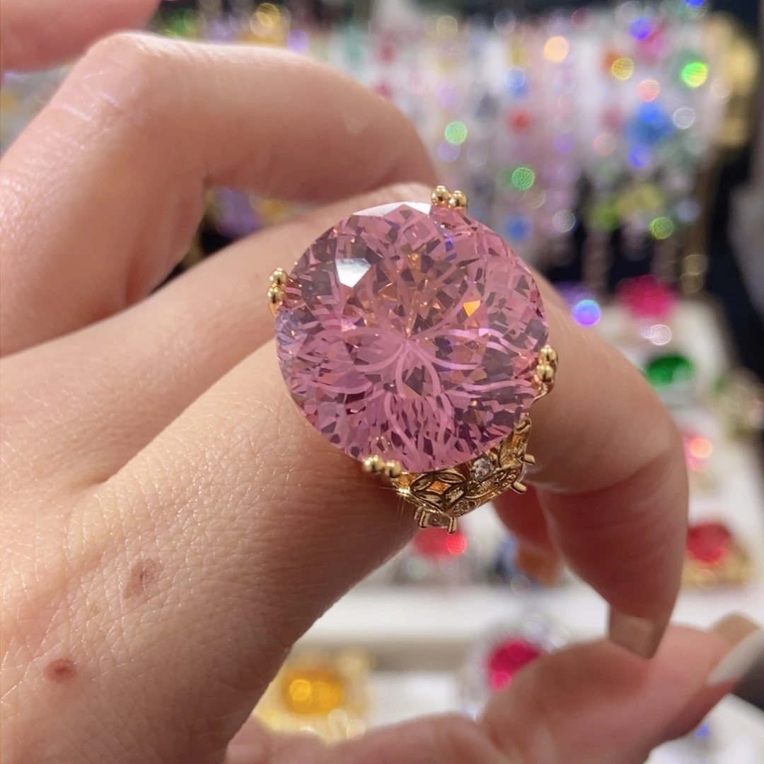 66锆石（处理）戒指