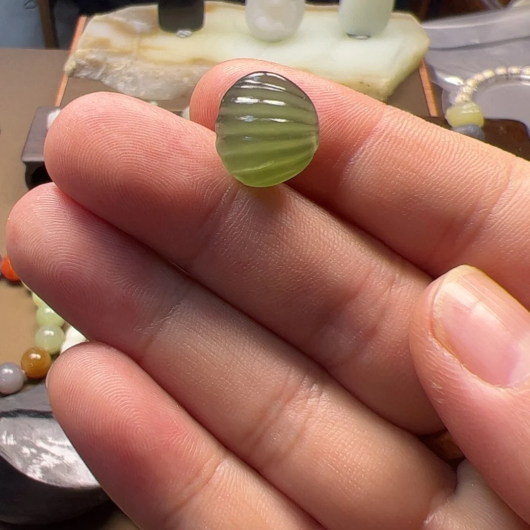 和田玉（糖玉）未镶嵌珠宝奇石宝贝晴水