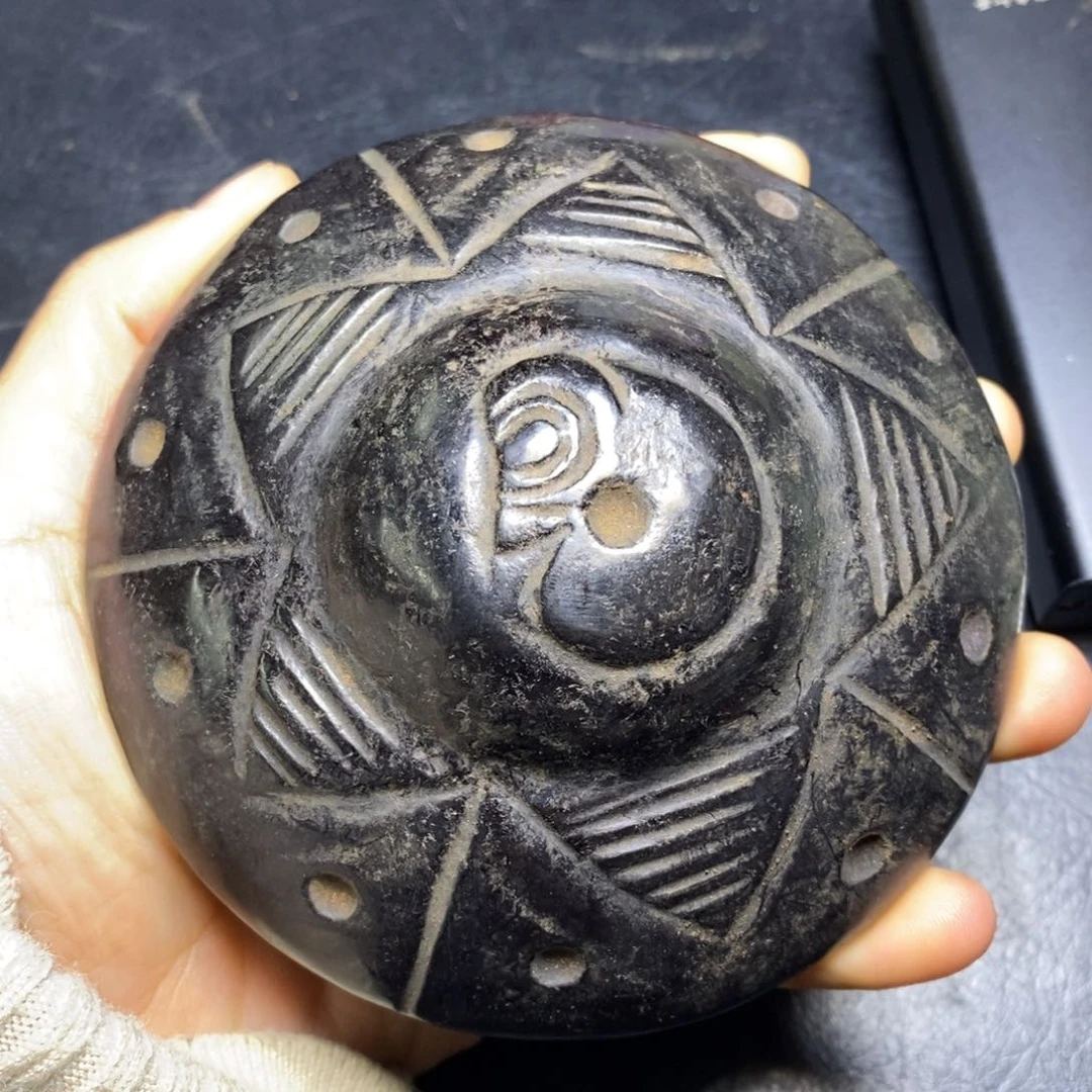 未镶嵌和田玉（糖玉）挂件