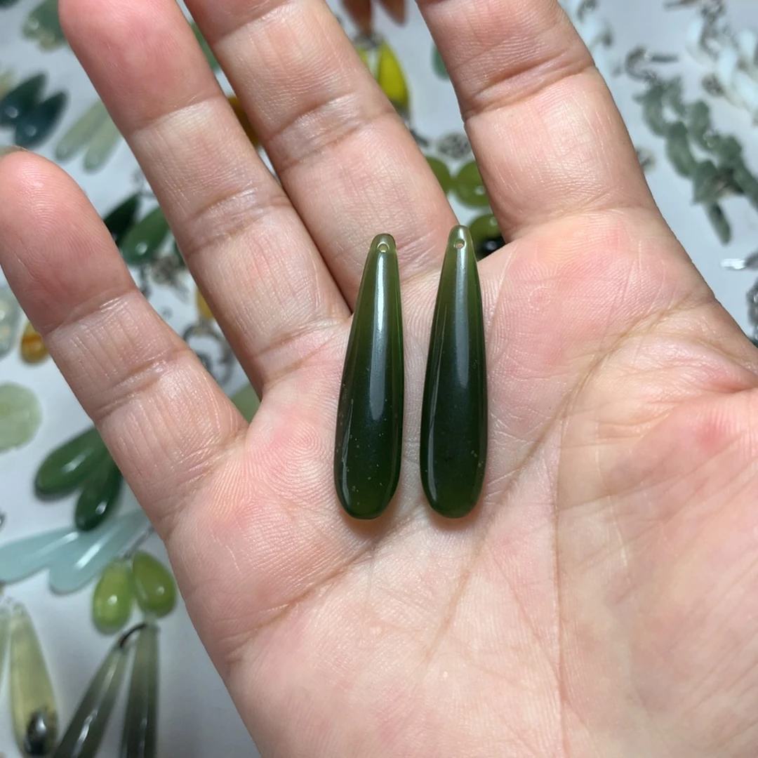 甜****蛇纹石玉银S925镶嵌耳环