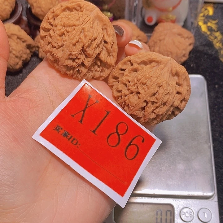 吊坠文玩核桃南疆47