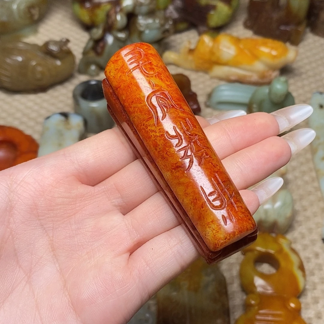 未镶嵌蛇纹石玉颈饰