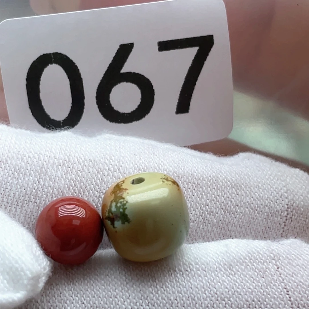 南红玛瑙未镶嵌珠宝奇石