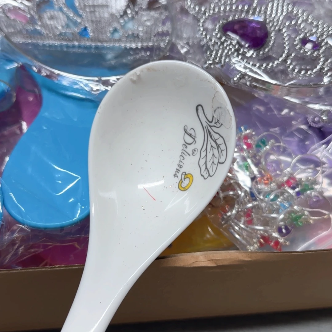 甄***舞陶瓷艺术工艺品……紫砂385