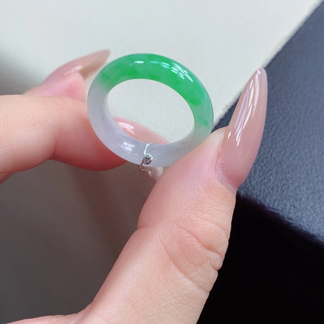 翡翠未镶嵌戒指15号