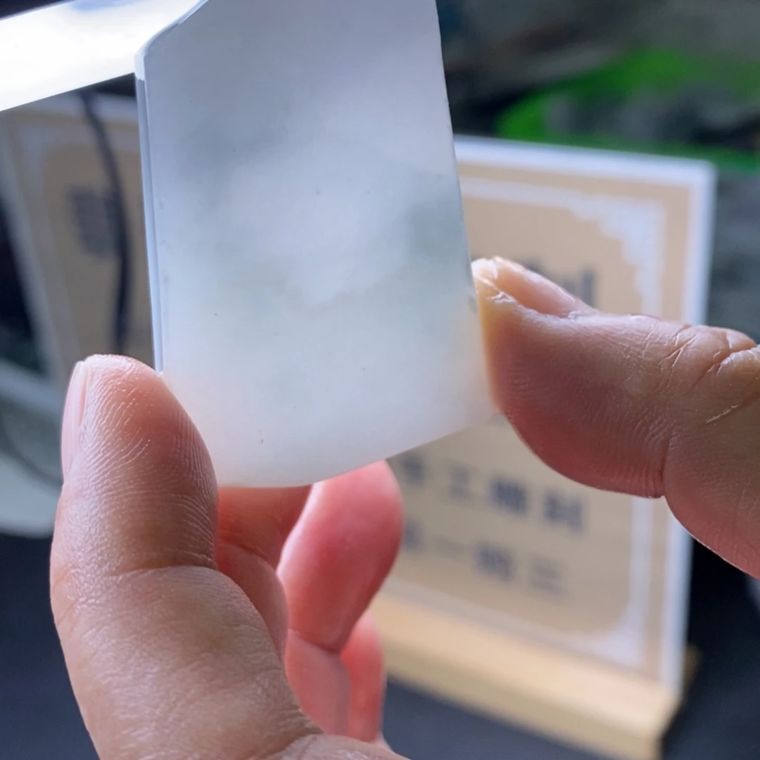 定制翡翠未镶嵌