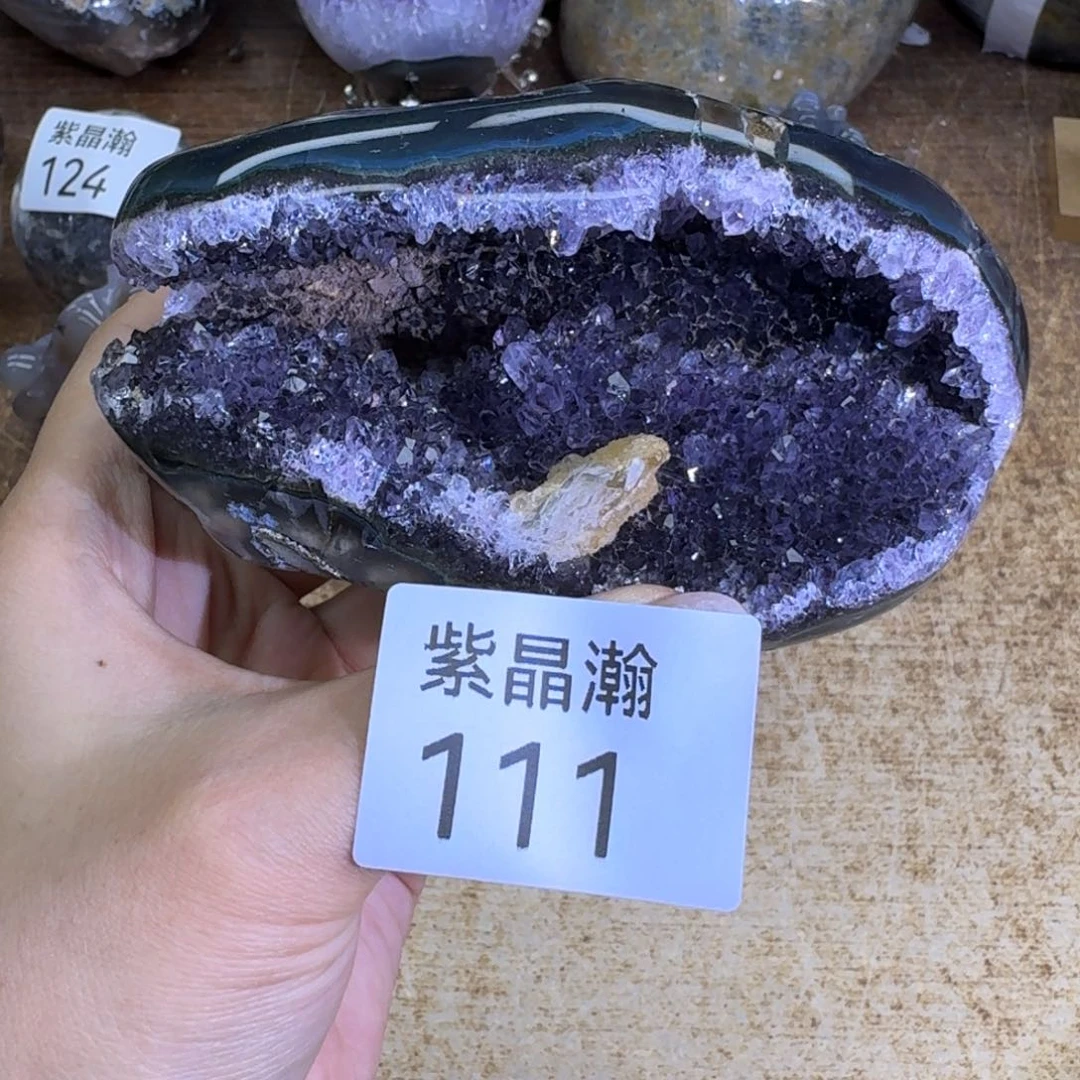 未镶嵌玛瑙/玉髓珠宝奇石