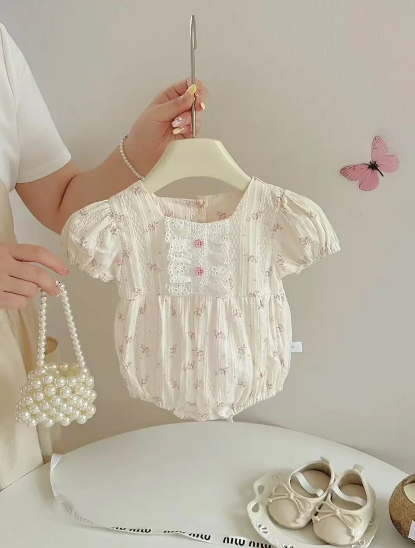 女宝宝哈衣夏季甜美公主碎花连体0-1岁满月百天外出三角爬服包屁