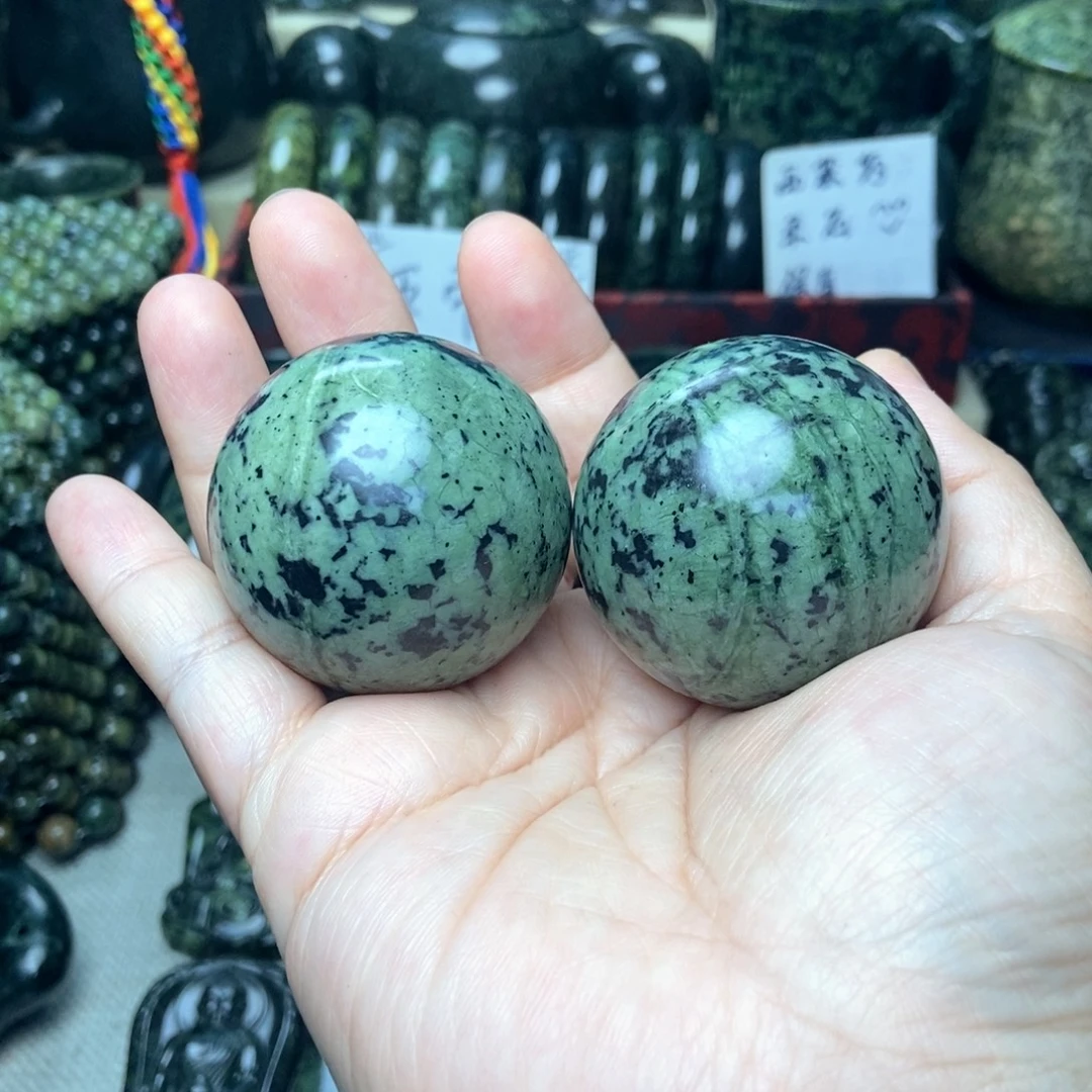 蛇纹石玉未镶嵌健身球