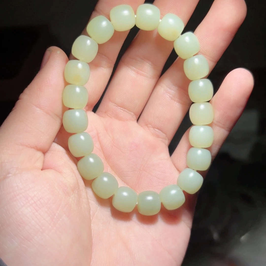 和田玉手链未镶嵌