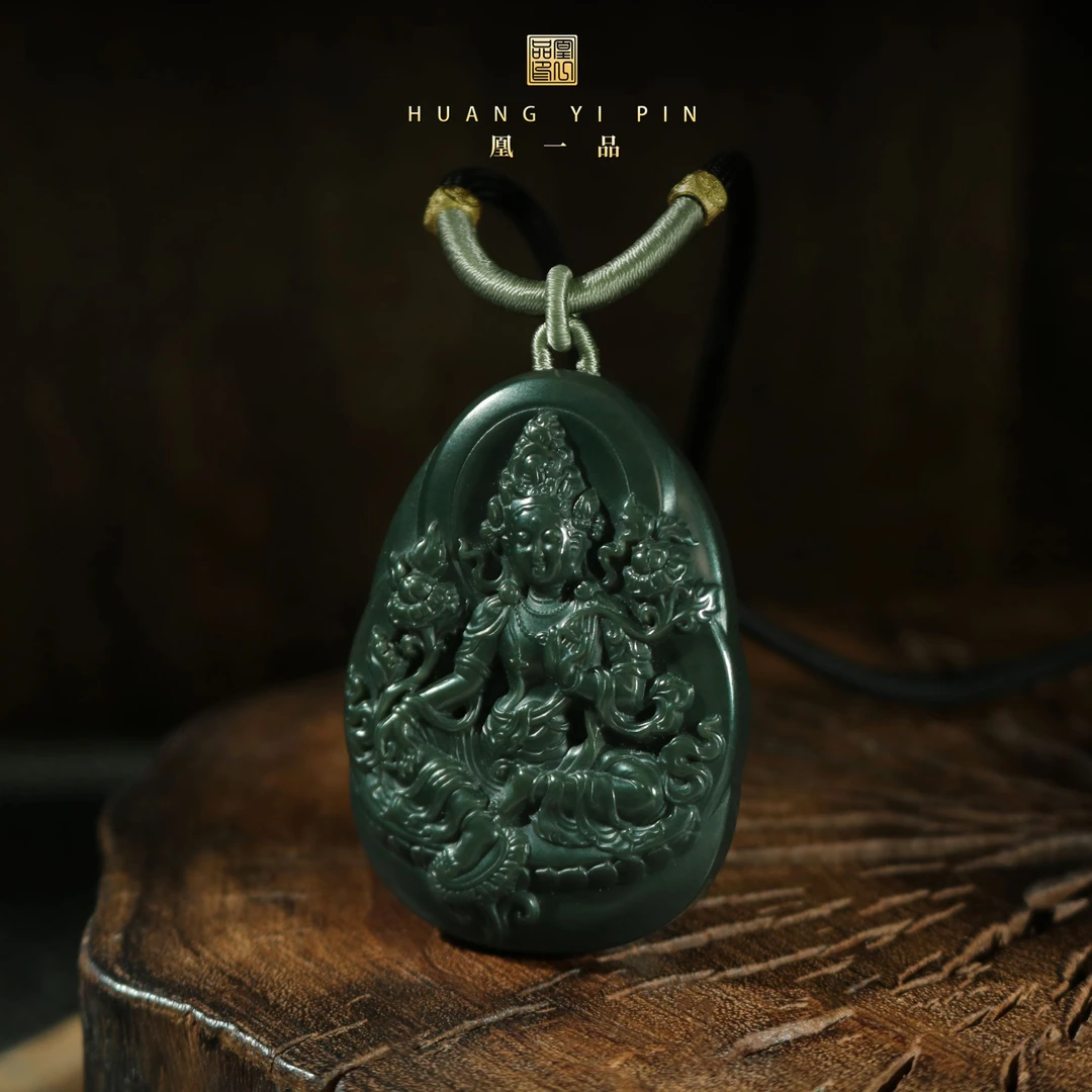 凰一品 新疆和田玉塔青度母吊坠18k