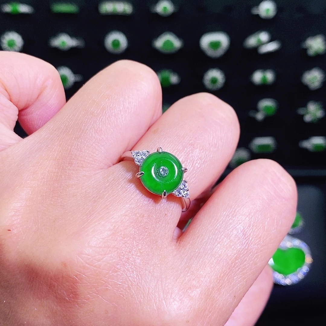 翡翠银S925镶嵌戒指多样性