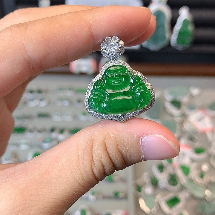 翡翠未镶嵌颈饰吊坠