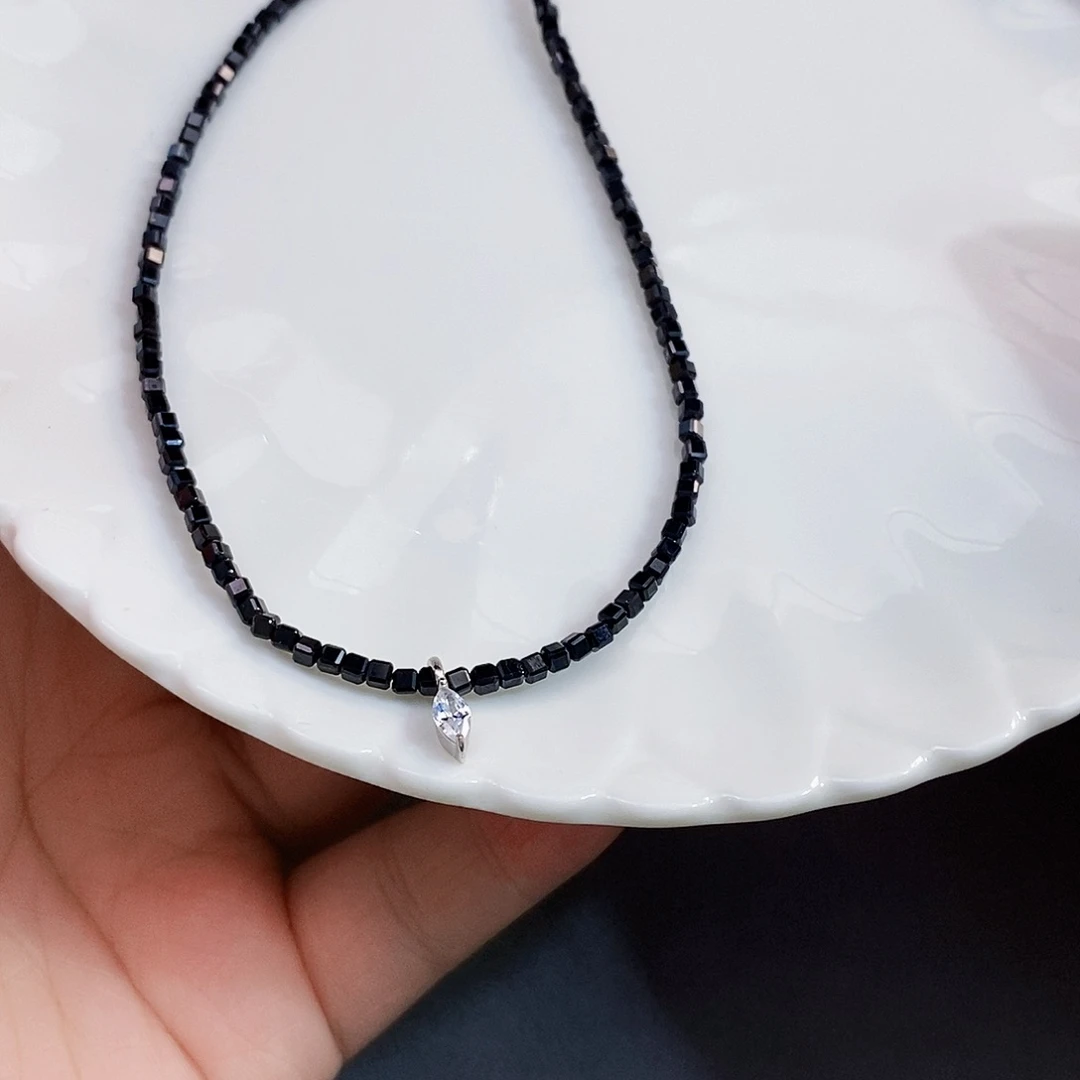 银S925镶嵌特价方切尖晶石项链尖晶石