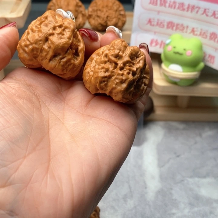 文玩核桃吊坠厌*蛙蛙37.43.1122