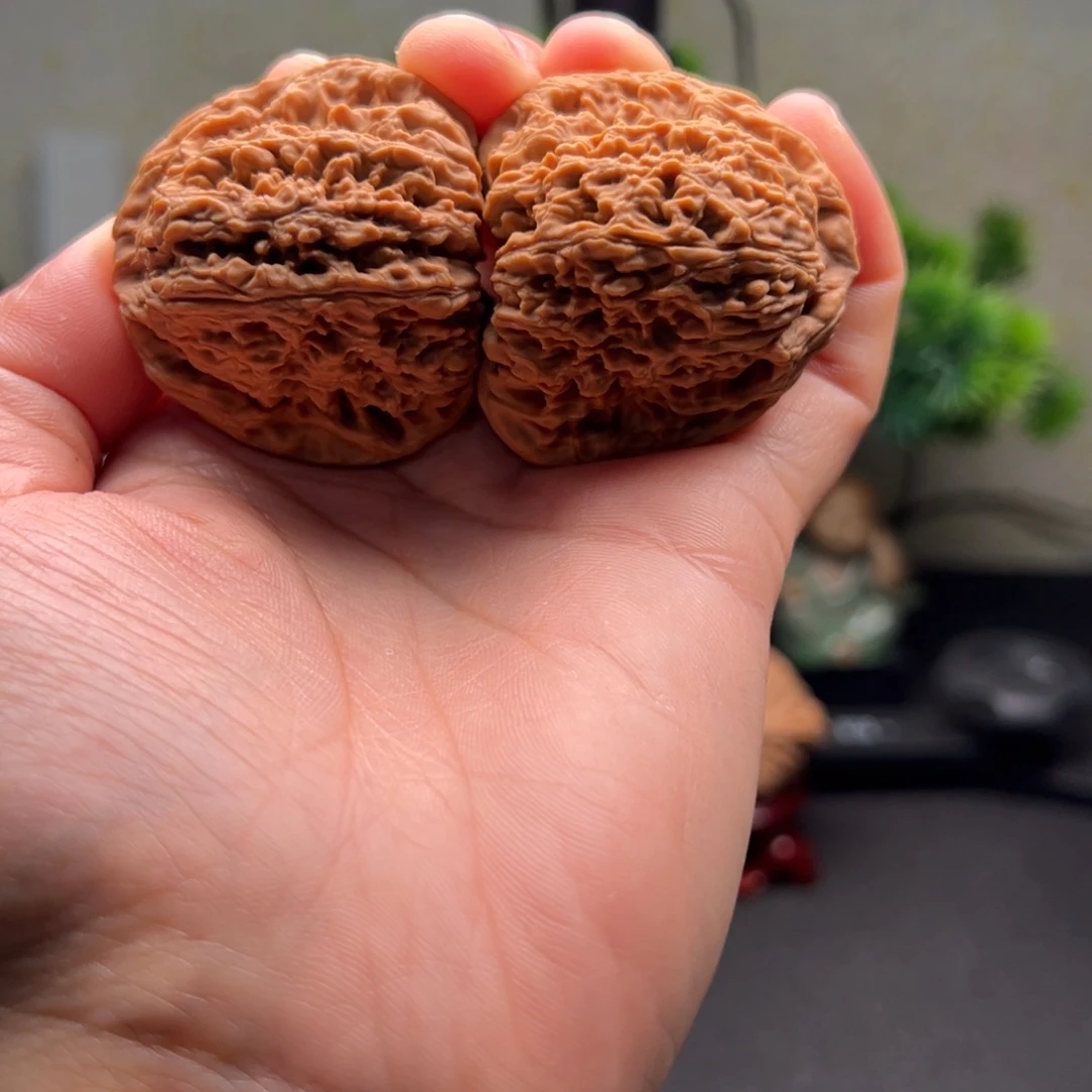 吊坠文玩核桃42三角疆