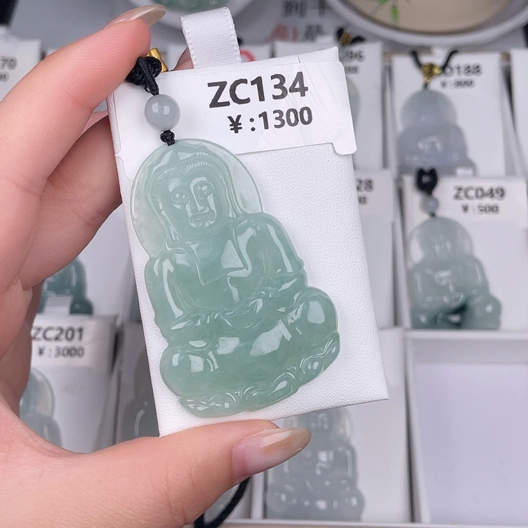 翡翠未镶嵌颈饰zc134