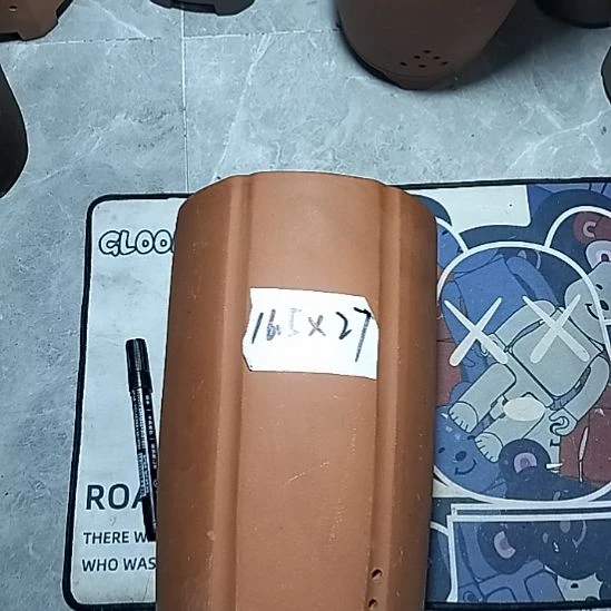 紫砂红泥抽角六方