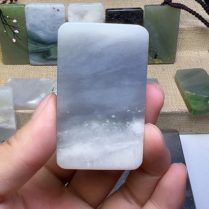 和田玉未镶嵌珠宝半成品