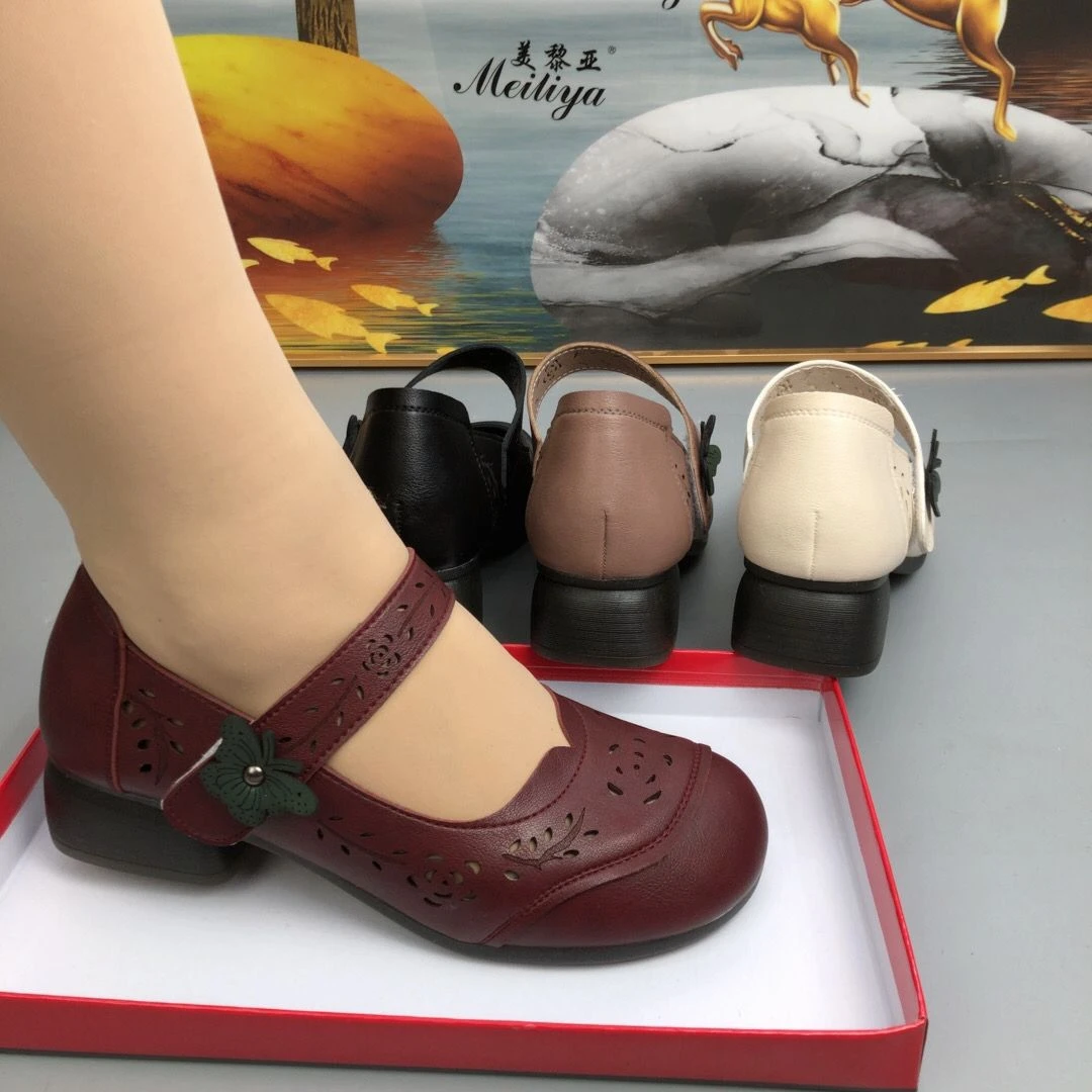 低跟镂空浅口套筒透气皮鞋舒适平底复古防水台夏季镂空单鞋妈妈鞋