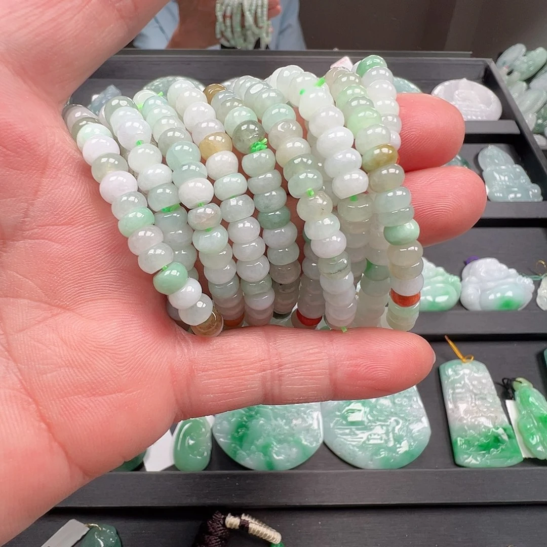 翡翠未镶嵌颈饰10条