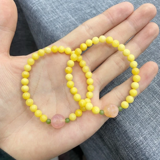 天然蜜蜡手串约5-6mm左右多样性发其一wwx