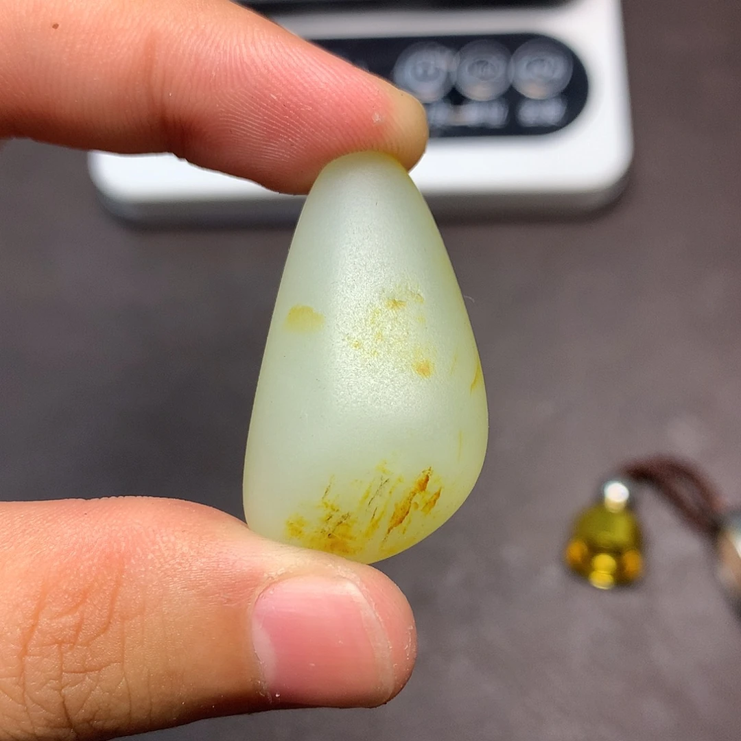 和田玉（糖玉）未镶嵌挂件