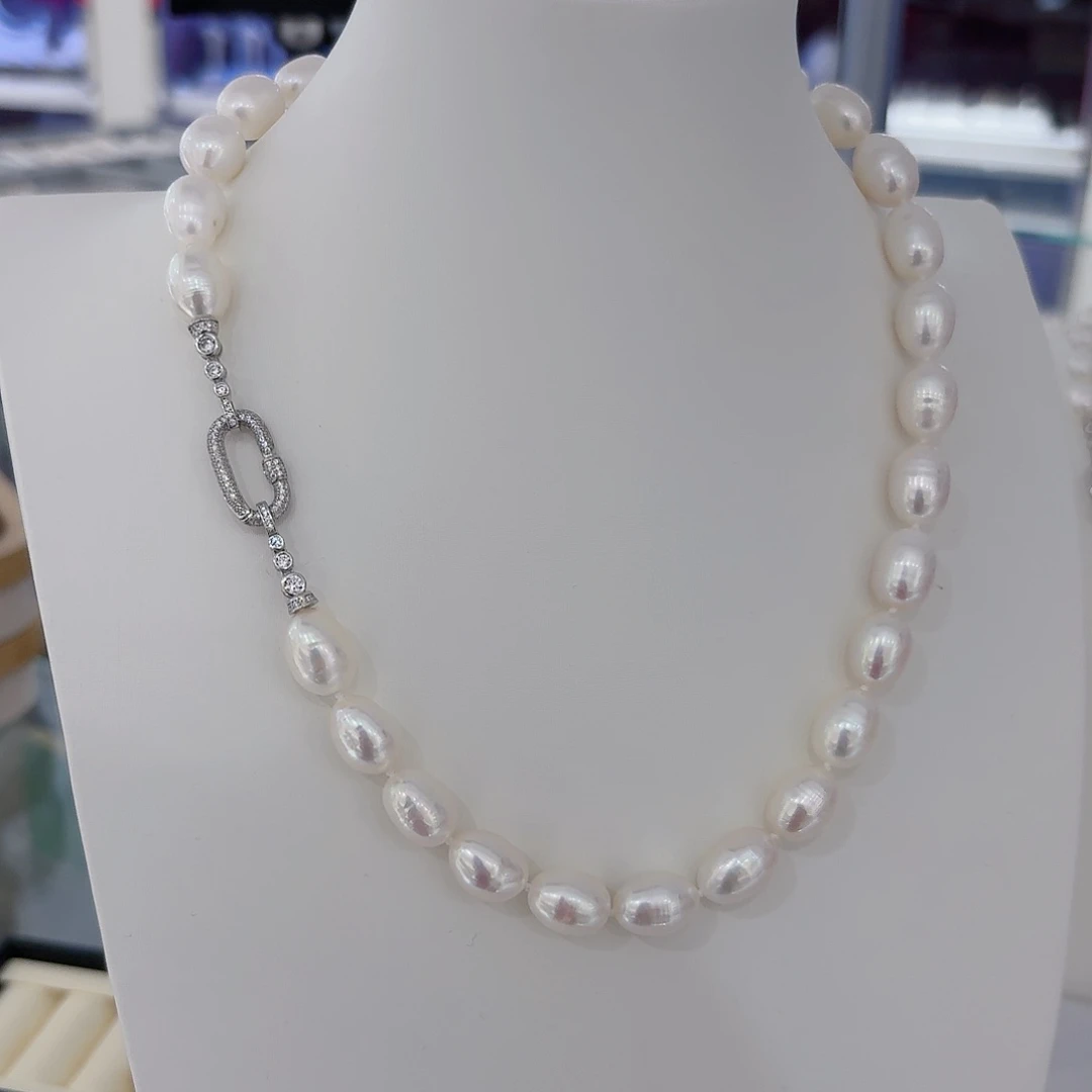 未镶嵌颈饰淡水珍珠