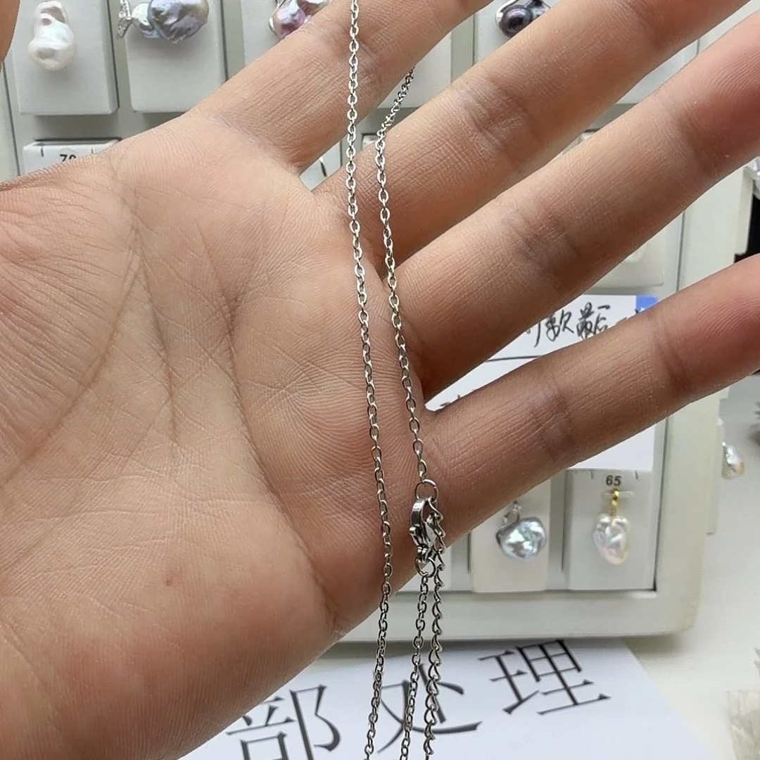 合金淡水珍珠颈饰