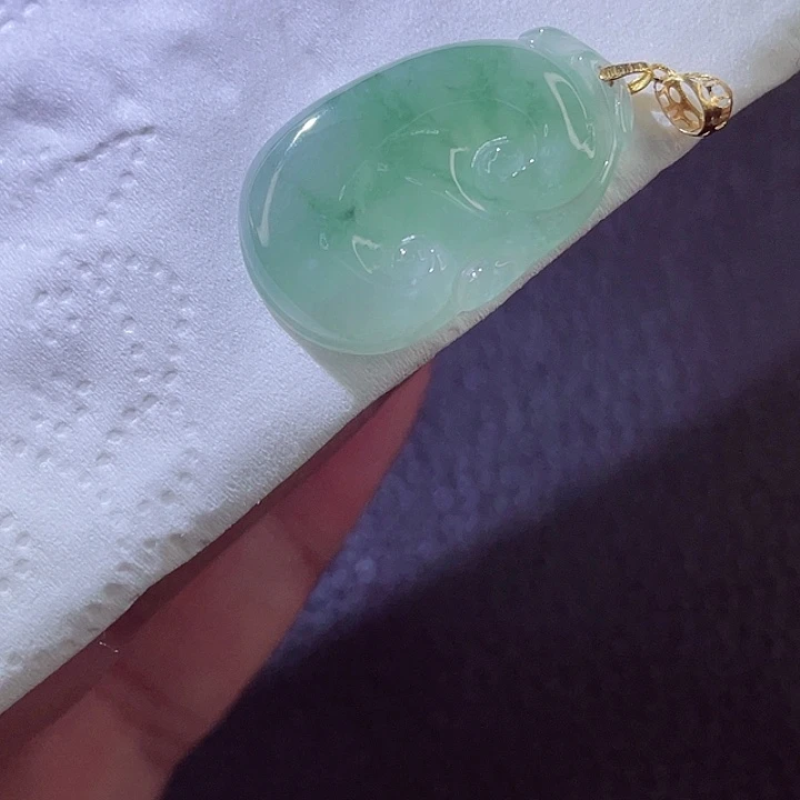 颈饰18K金镶嵌翡翠翡翠