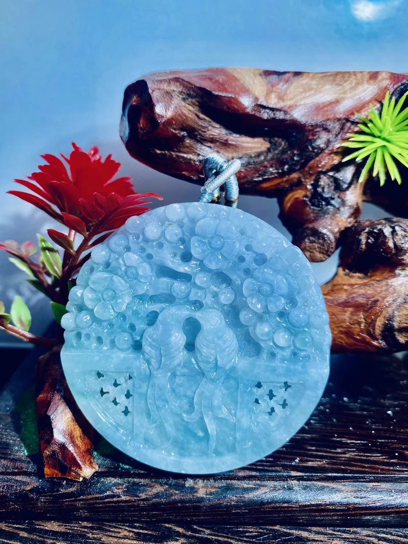 翡翠a货精美喜鹊牌GYD00936（多样性发货发其一）