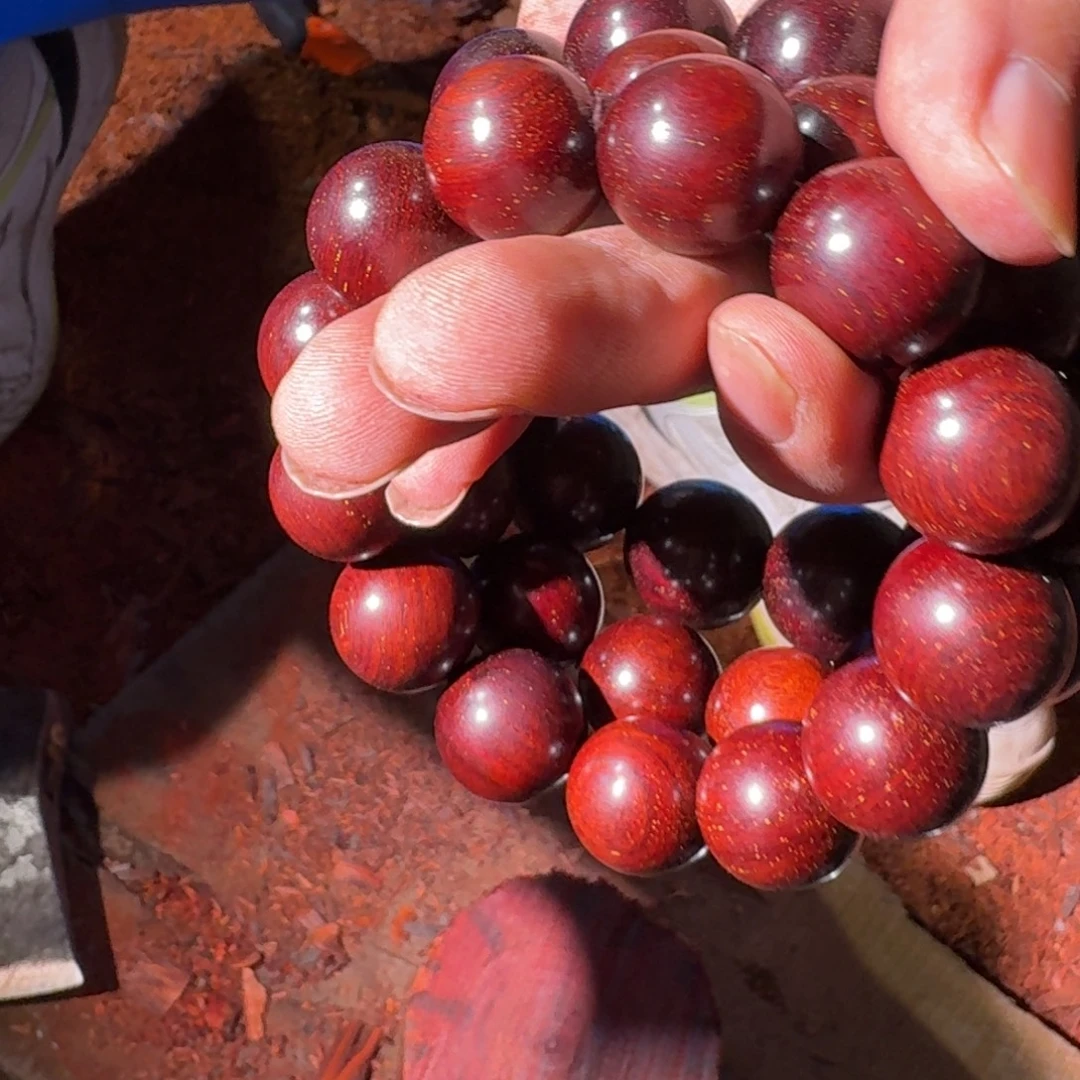 染料紫檀（血檀）1.8金星