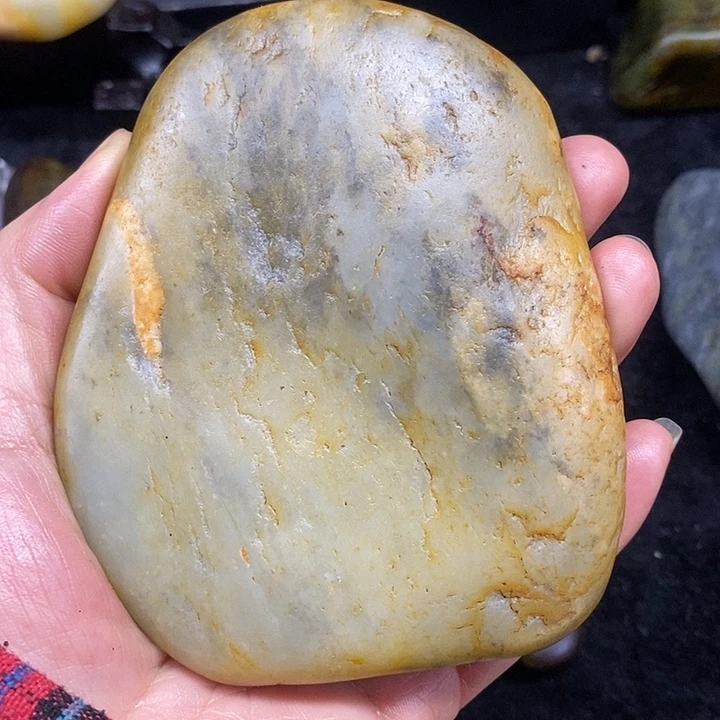 用***6和田玉未镶嵌挂件