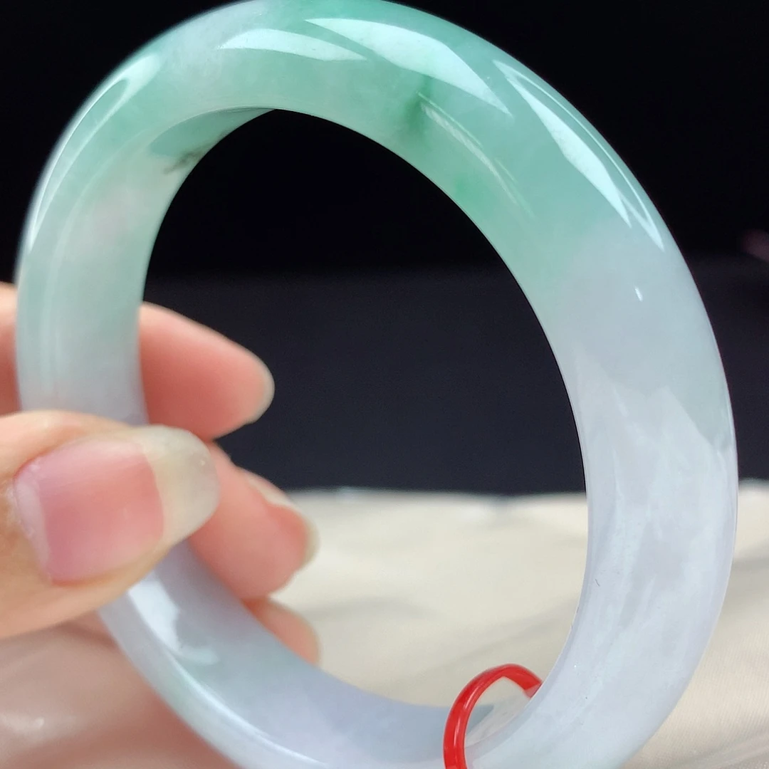 未镶嵌手镯翡翠96749，