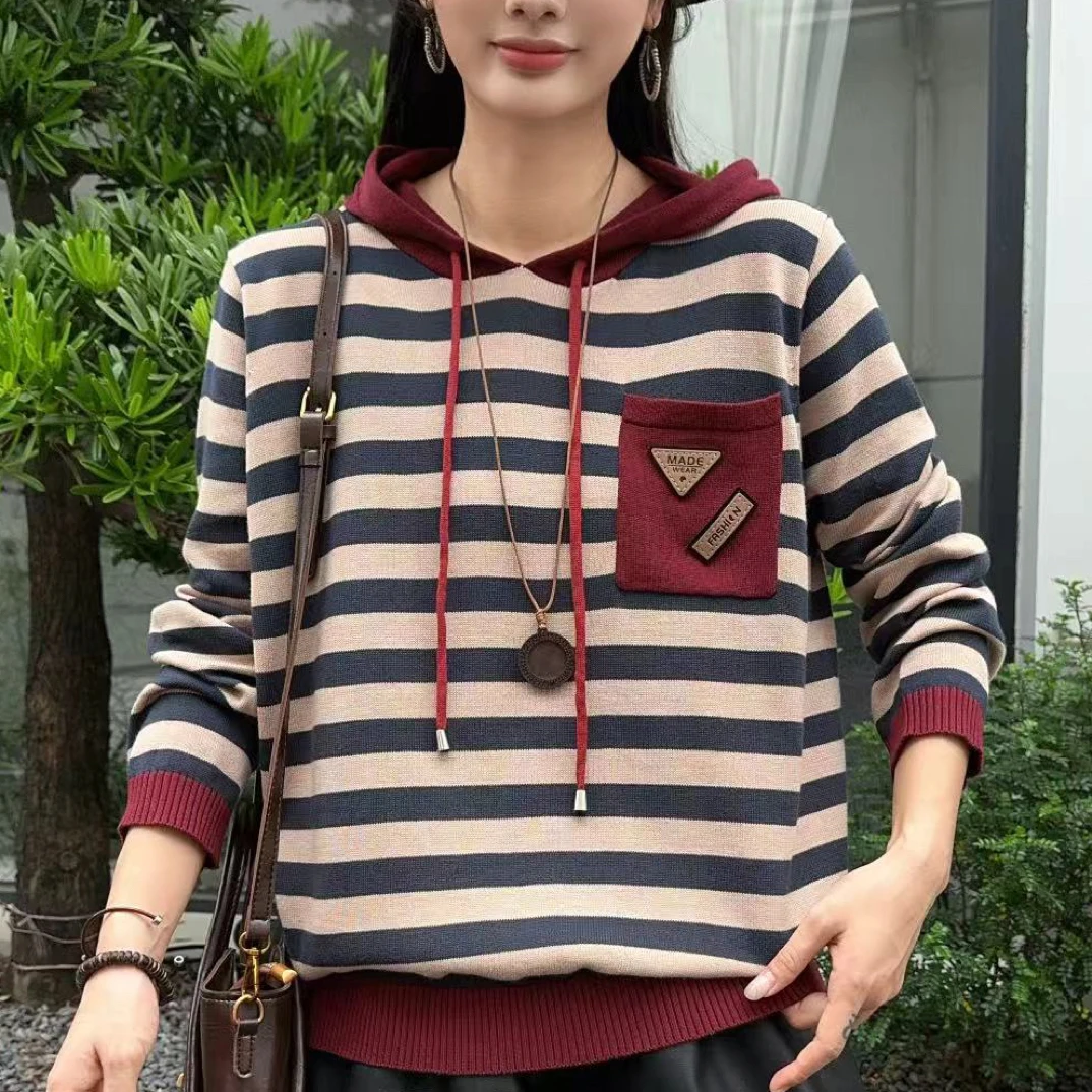 拼接条纹连帽妈妈款条纹翻领T恤宽松长袖套头带帽