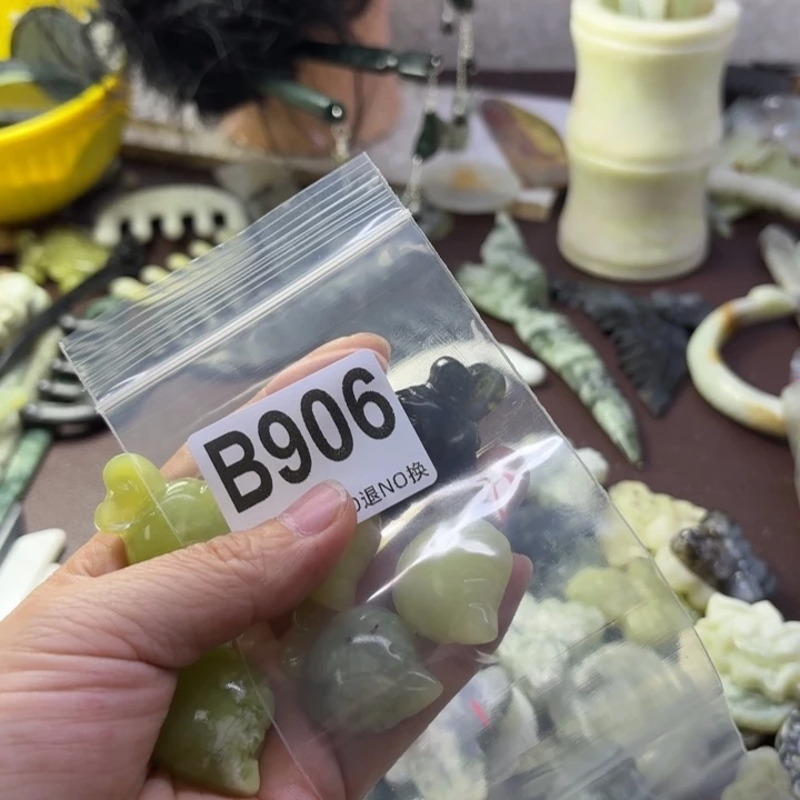 蛇纹石玉发饰合金A****心