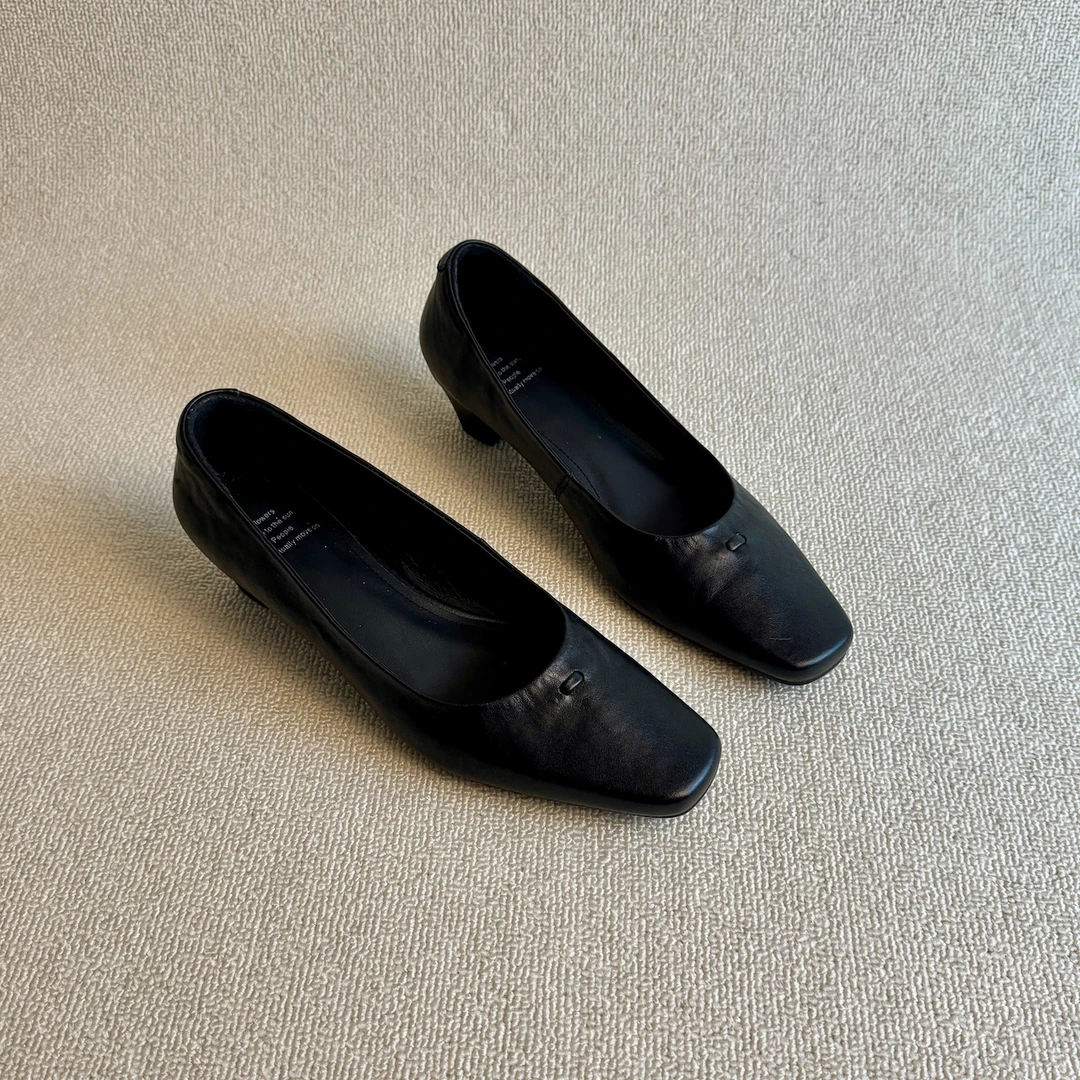 六也「优雅简约」极简通勤方头粗跟一脚蹬舒适软底浅口单鞋 L1277