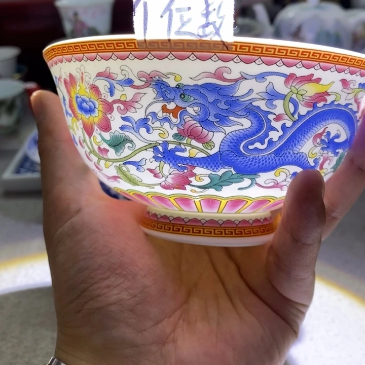 碗盘景德镇陶瓷厂生产的