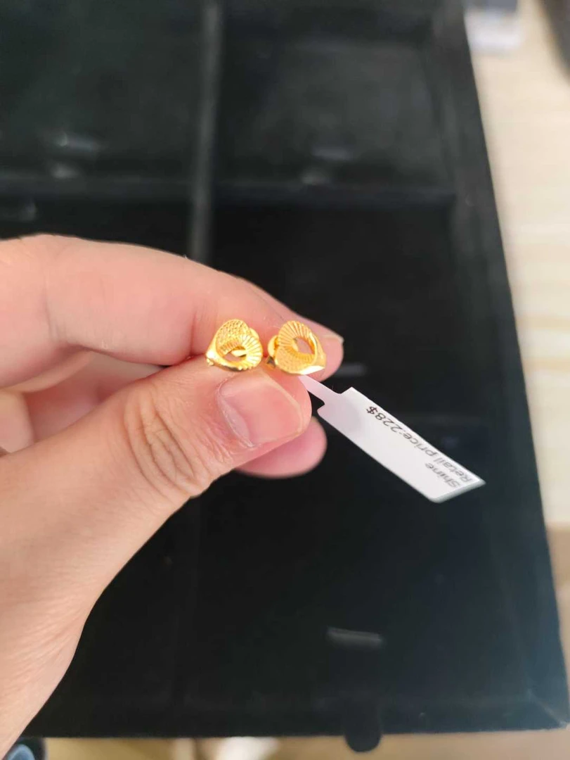 02-01-c（10-20）-02 心形耳钉 时尚饰品