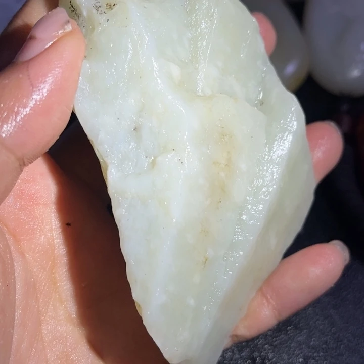 和田玉未镶嵌珠宝奇石