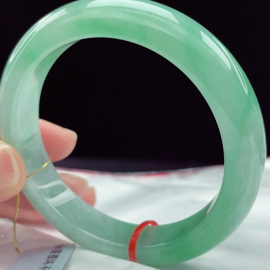 【闪购商品】未镶嵌手镯翡翠54圈910