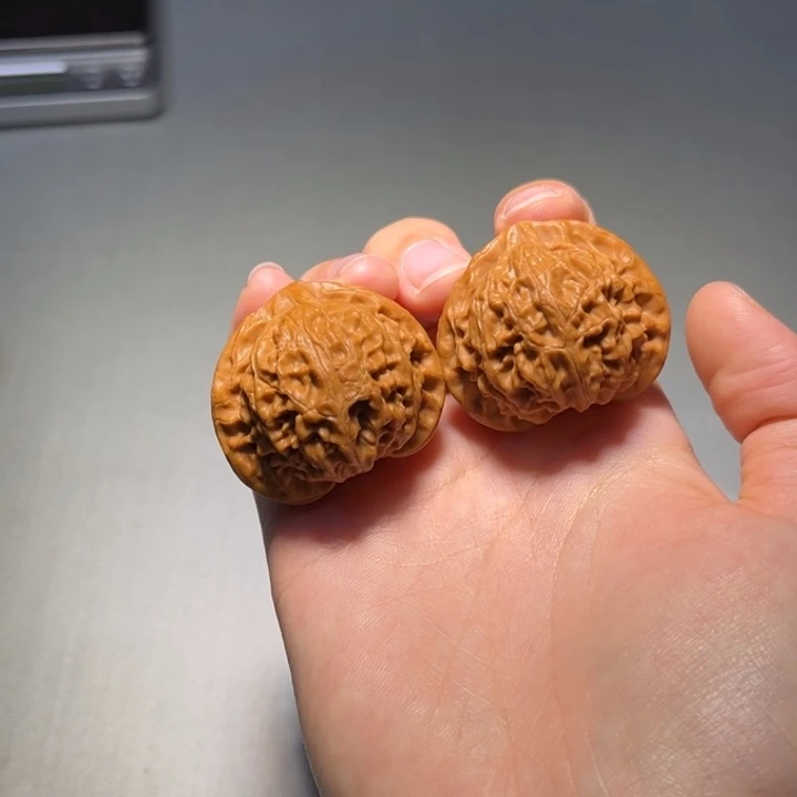 文玩核桃把件宫灯577