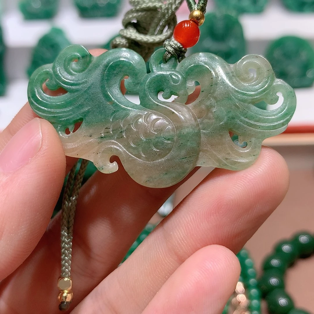 独山玉挂件未镶嵌