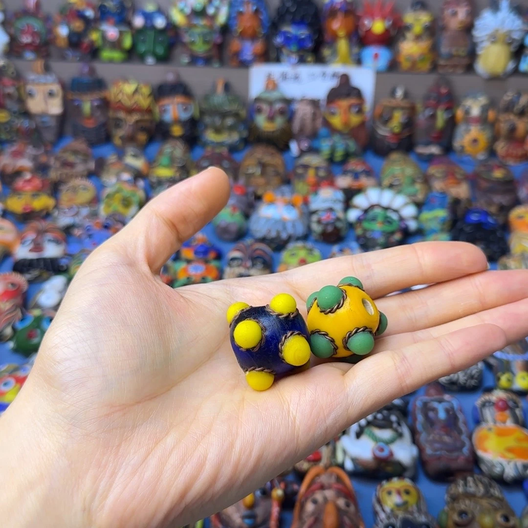 琉璃非金属蜻蜓眼一个