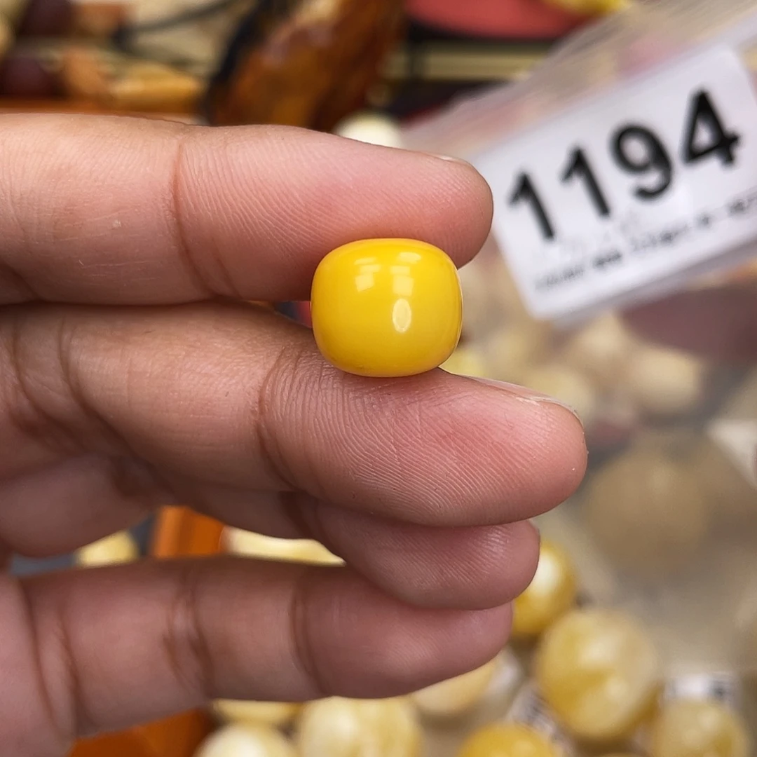 盘***串蜜蜡未镶嵌珠宝奇石粉12.3