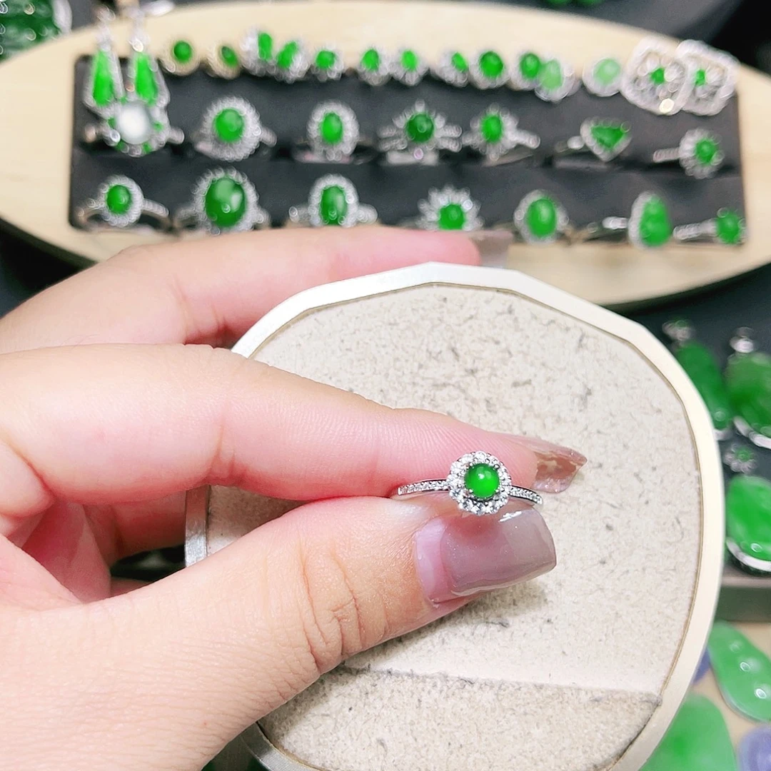 翡翠未镶嵌吊坠(不含链)裸石