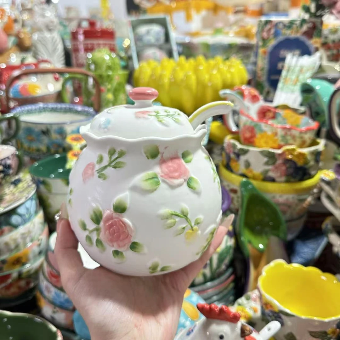 陶瓷玫瑰花猪油罐浮雕手绘酱料罐