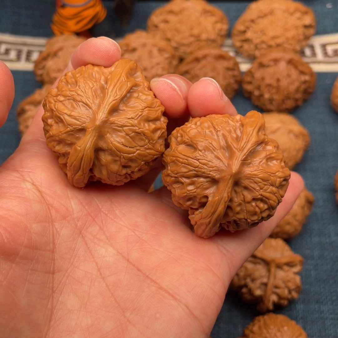 文玩核桃把件43肉宫灯